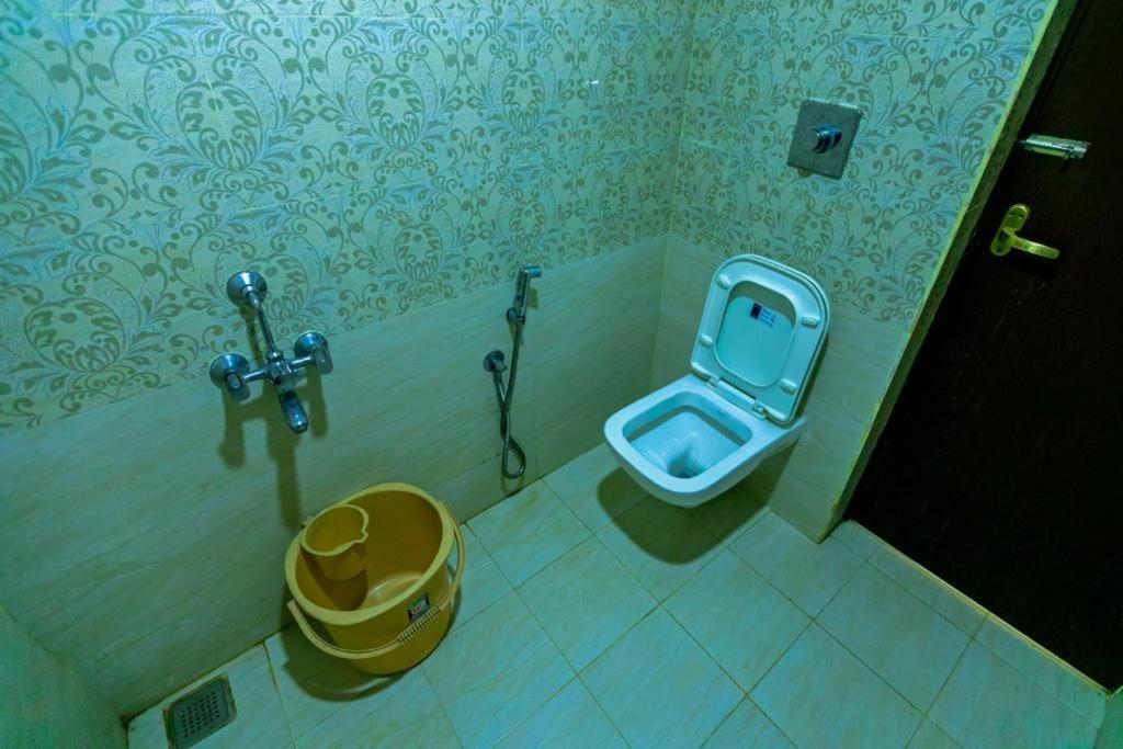 דירות Kottakuppam Dreamland Retreat With Swimming Pool מראה חיצוני תמונה